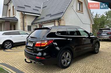 Внедорожник / Кроссовер Hyundai Grand Santa Fe 2015 в 