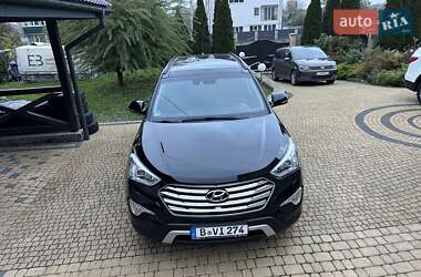 Внедорожник / Кроссовер Hyundai Grand Santa Fe 2015 в 