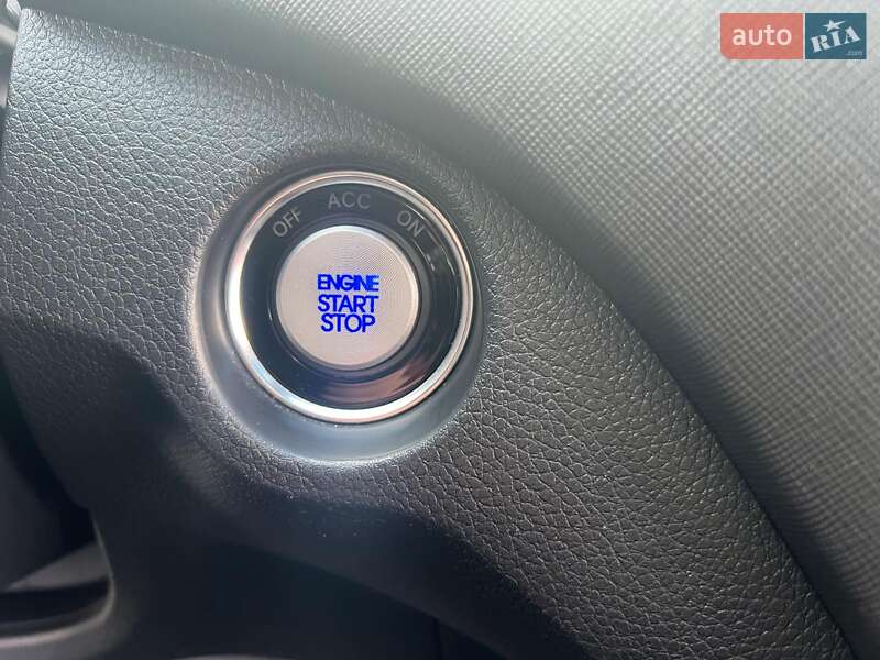 Внедорожник / Кроссовер Hyundai Grand Santa Fe 2019 в Львове