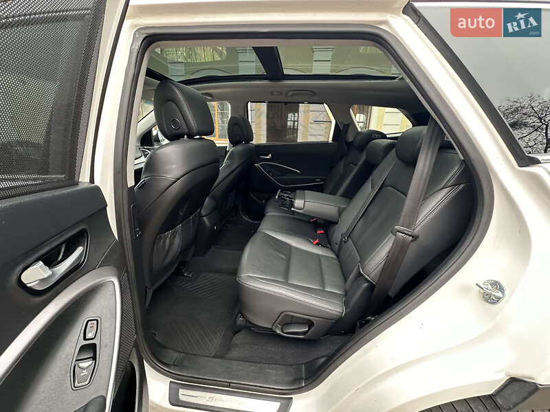 Внедорожник / Кроссовер Hyundai Grand Santa Fe 2014 в Радивилове фото 21 Внедорожник / Кроссовер Hyundai Grand Santa Fe 2014 в Радивилове