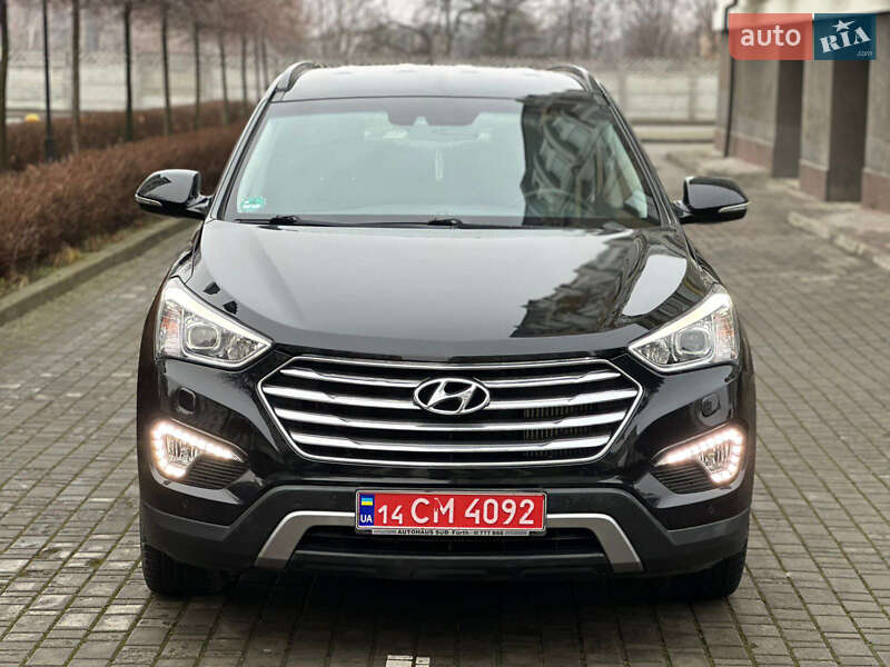 Внедорожник / Кроссовер Hyundai Grand Santa Fe 2015 в Ивано-Франковске