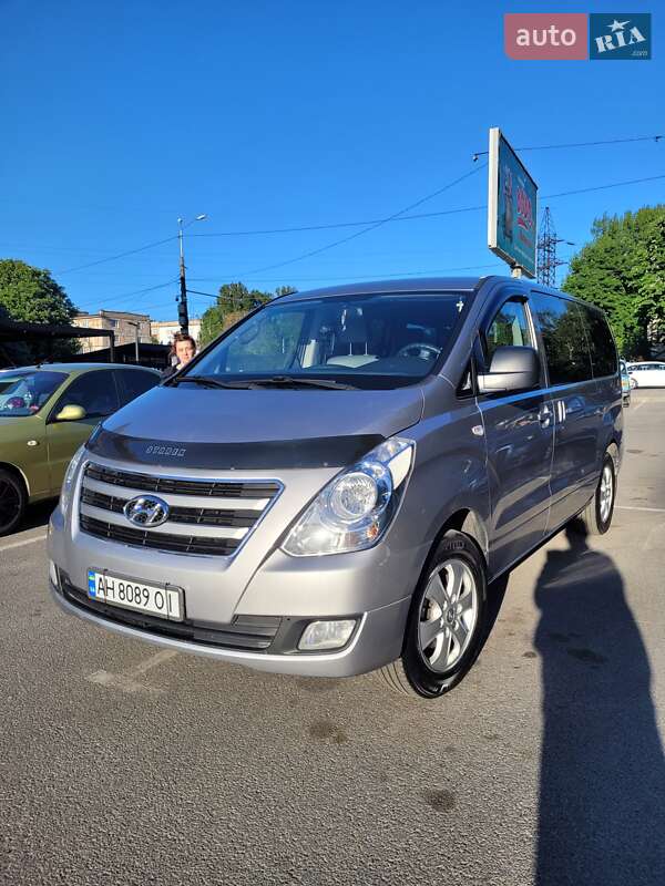 Hyundai Grand Starex 2016