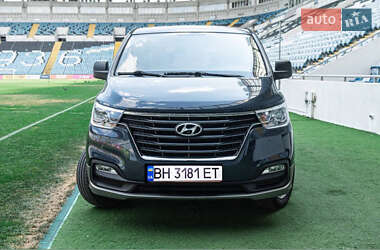 Мінівен Hyundai Grand Starex 2018 в Києві