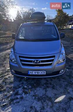 Минивэн Hyundai Grand Starex 2015 в Кривом Роге