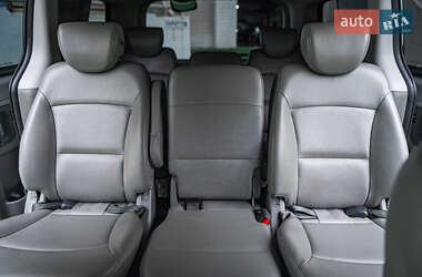Минивэн Hyundai Grand Starex 2019 в 