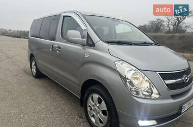 Мінівен Hyundai Grand Starex 2014 в Одесі