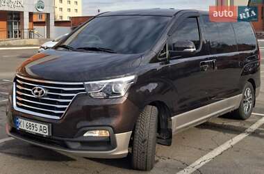 Минивэн Hyundai Grand Starex 2018 в 
