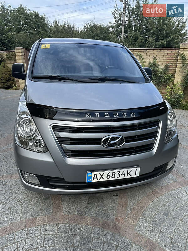 Hyundai Grand Starex 2017
