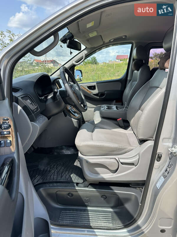 Мінівен Hyundai Grand Starex 2014 в Одесі