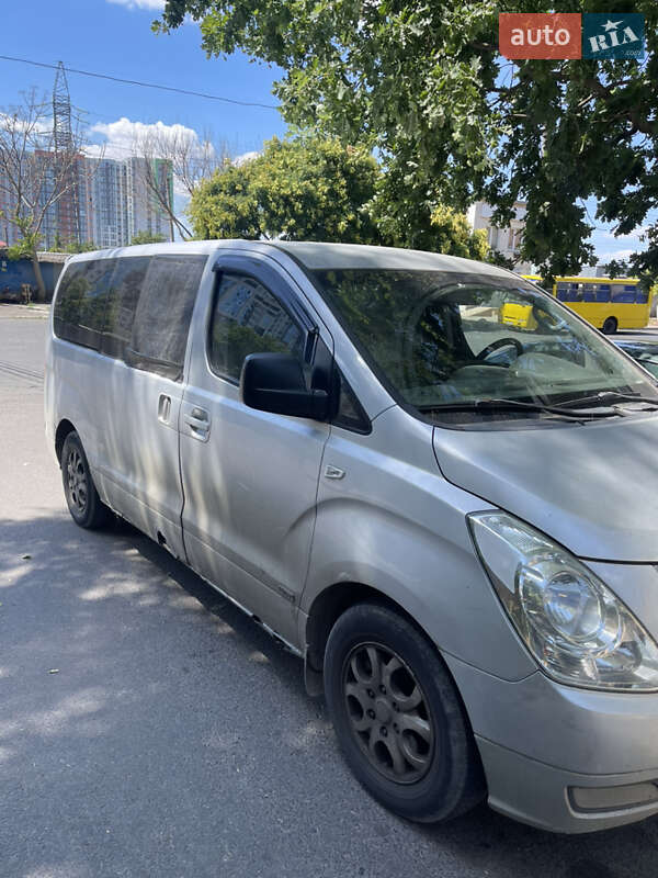 Минивэн Hyundai Grand Starex 2008 в Одессе