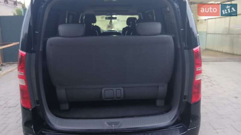 Минивэн Hyundai Grand Starex 2010 в Николаеве