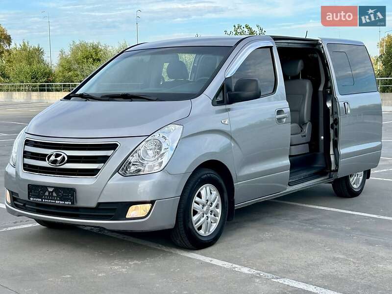 Минивэн Hyundai Grand Starex 2017 в Киеве фото 12 Минивэн Hyundai Grand Starex 2017 в Киеве