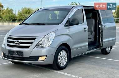 Минивэн Hyundai Grand Starex 2017 в 