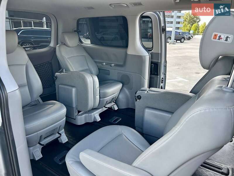 Минивэн Hyundai Grand Starex 2017 в Киеве фото 68 Минивэн Hyundai Grand Starex 2017 в Киеве