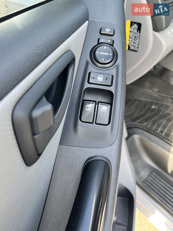 Мінівен Hyundai Grand Starex 2020 в Жашківу