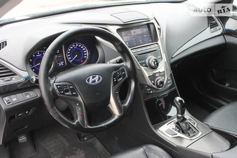 Седан Hyundai Grandeur 2013 в Миколаєві