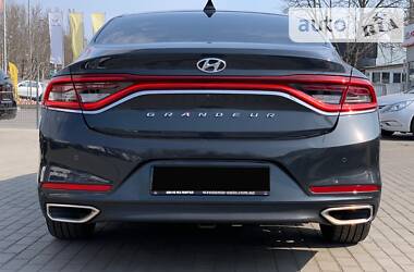 Седан Hyundai Grandeur 2017 в Одессе