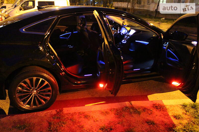 Седан Hyundai Grandeur 2013 в Києві