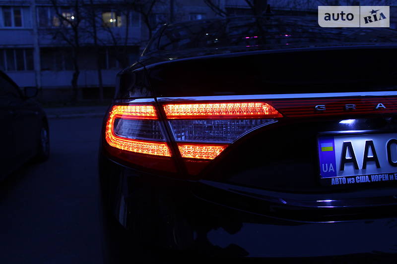 Седан Hyundai Grandeur 2013 в Києві