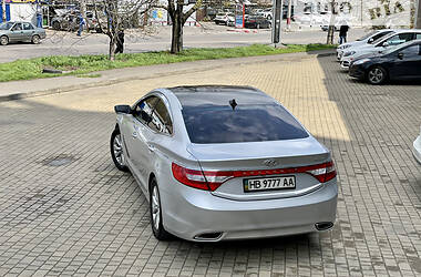 Седан Hyundai Grandeur 2012 в Одессе