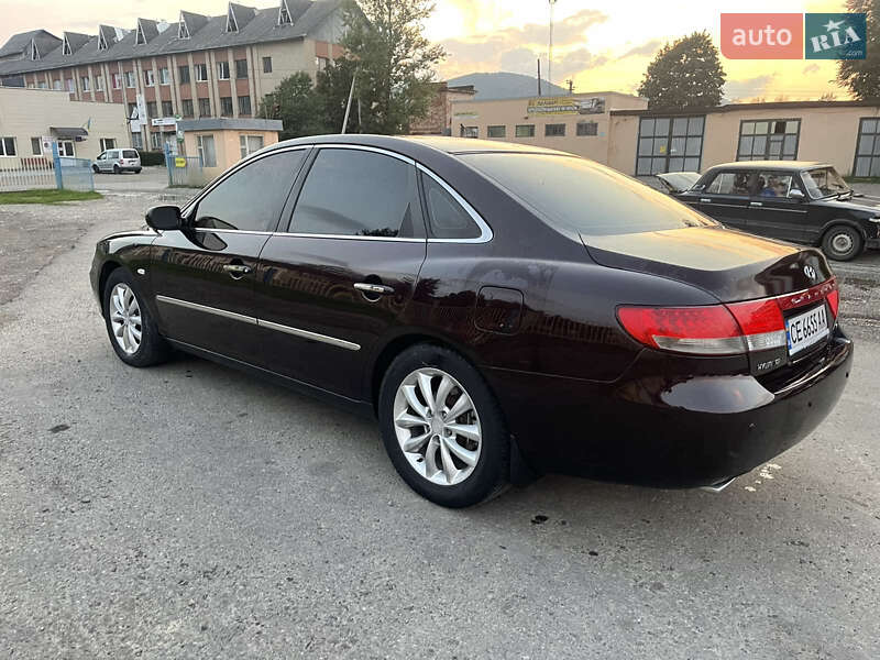 Седан Hyundai Grandeur 2007 в Вижнице