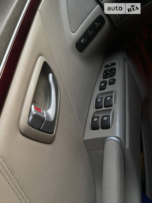 Седан Hyundai Grandeur 2007 в Вижнице