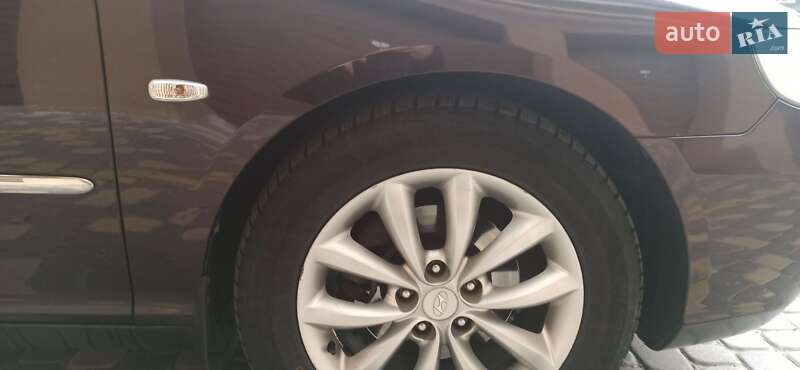 Седан Hyundai Grandeur 2007 в Виннице