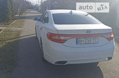 Седан Hyundai Grandeur 2011 в Одессе