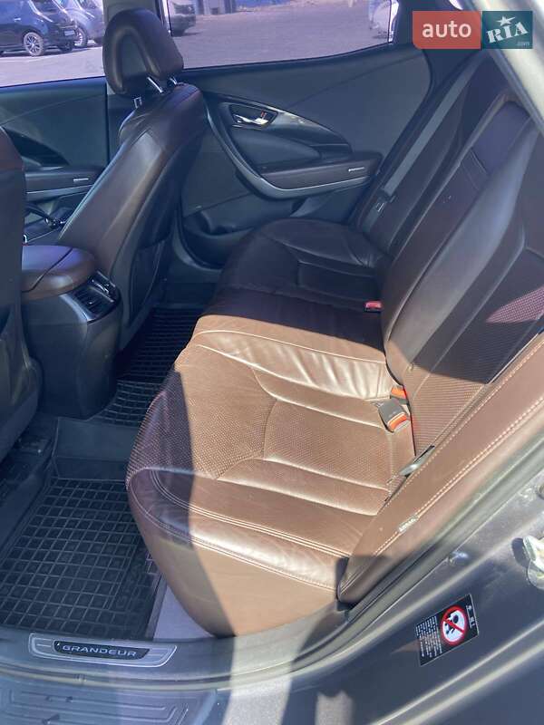Седан Hyundai Grandeur 2012 в Одесі фото 19 Седан Hyundai Grandeur 2012 в Одесі