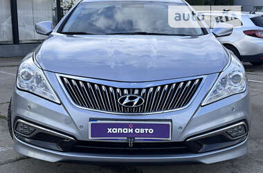 Седан Hyundai Grandeur 2015 в Києві