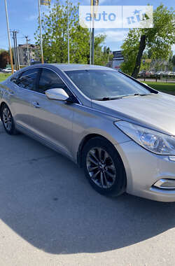 Седан Hyundai Grandeur 2012 в Вишневом