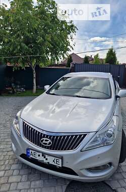 Седан Hyundai Grandeur 2013 в Кривом Роге