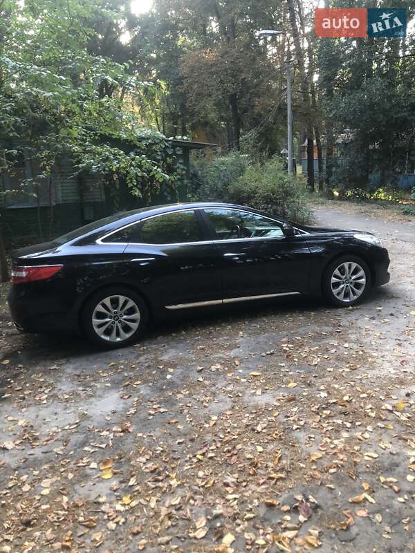 Седан Hyundai Grandeur 2013 в Києві фото 21 Седан Hyundai Grandeur 2013 в Києві