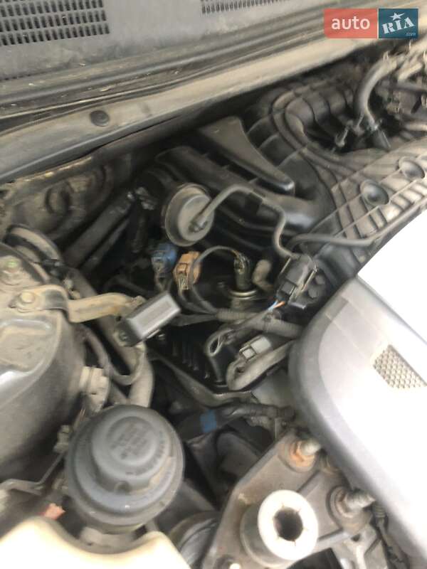 Седан Hyundai Grandeur 2013 в Києві фото 35 Седан Hyundai Grandeur 2013 в Києві