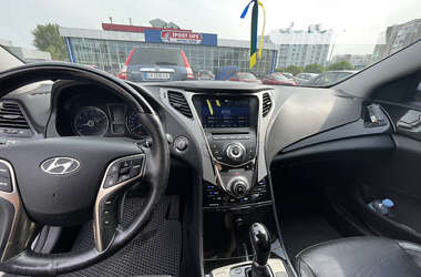 Седан Hyundai Grandeur 2012 в Черкасах