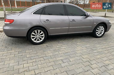 Седан Hyundai Grandeur 2007 в Ізмаїлі