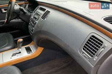 Седан Hyundai Grandeur 2007 в Ізмаїлі