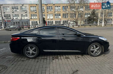 Седан Hyundai Grandeur 2011 в 
