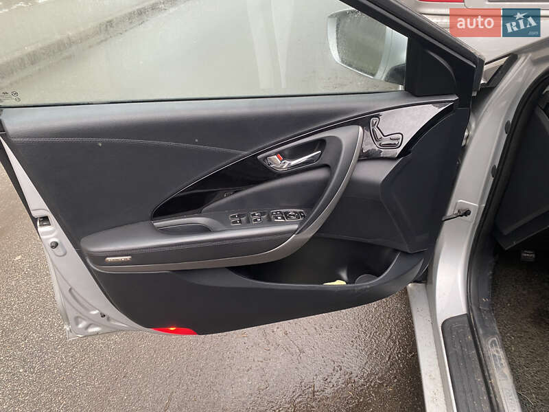 Седан Hyundai Grandeur 2013 в Києві