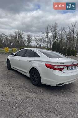 Седан Hyundai Grandeur 2013 в 
