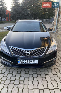 Седан Hyundai Grandeur 2015 в 