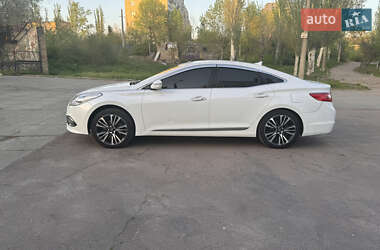 Седан Hyundai Grandeur 2014 в 