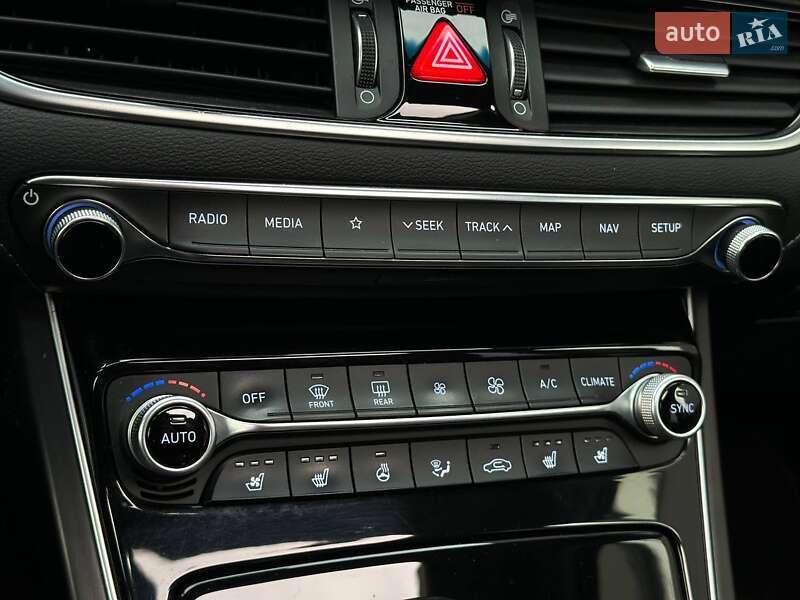 Седан Hyundai Grandeur 2017 в Киеве
