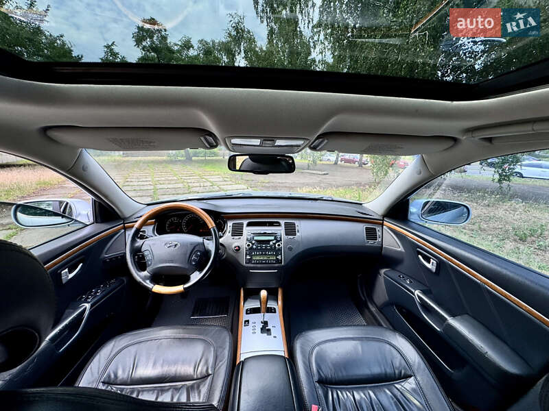 Седан Hyundai Grandeur 2006 в Києві