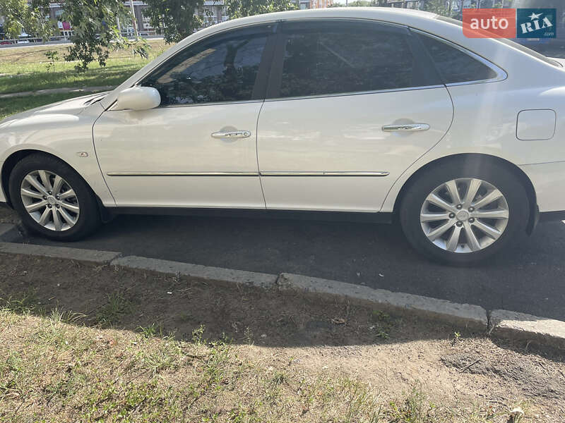 Седан Hyundai Grandeur 2008 в Киеве