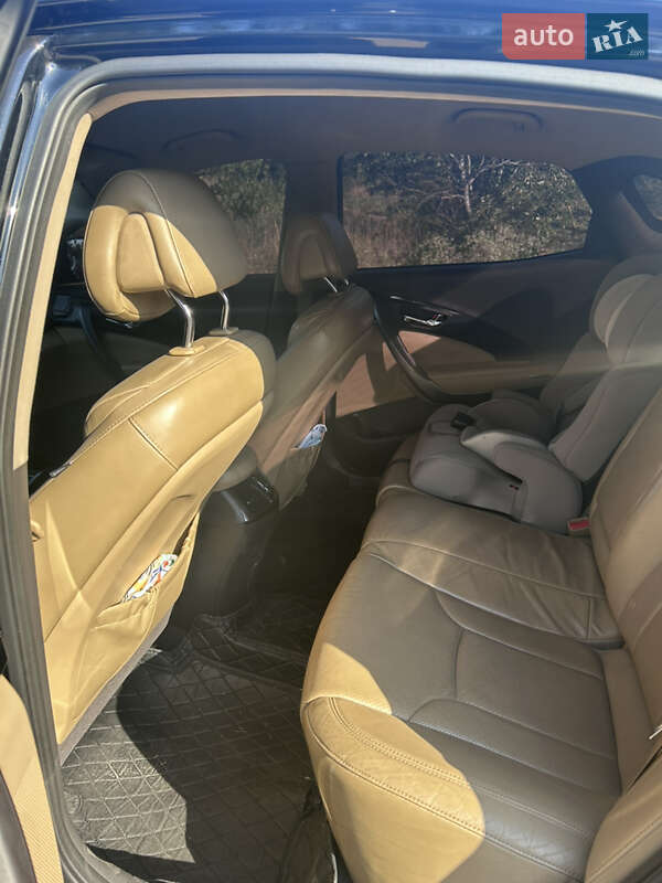 Седан Hyundai Grandeur 2012 в Днепре