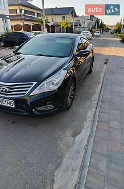 Седан Hyundai Grandeur 2011 в Софиевской Борщаговке