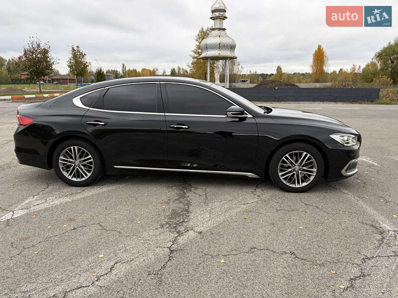 Седан Hyundai Grandeur 2017 в Киеве