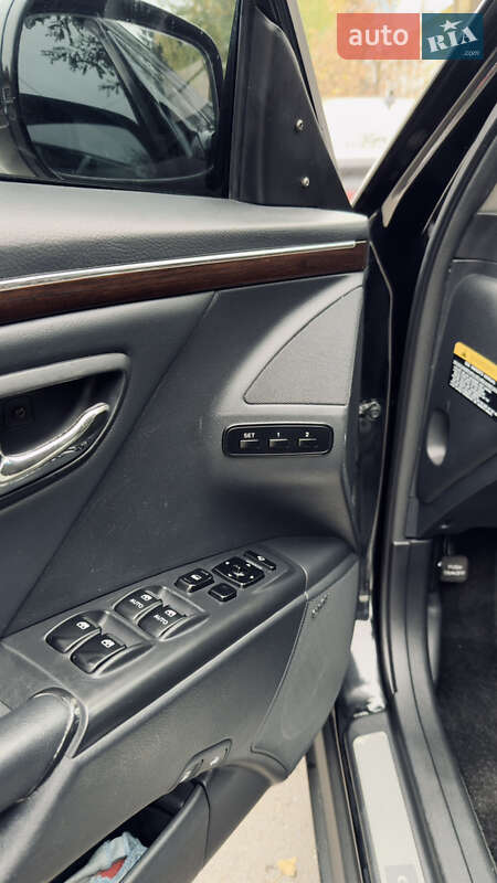Седан Hyundai Grandeur 2008 в Киеве