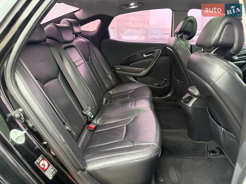 Седан Hyundai Grandeur 2013 в Києві